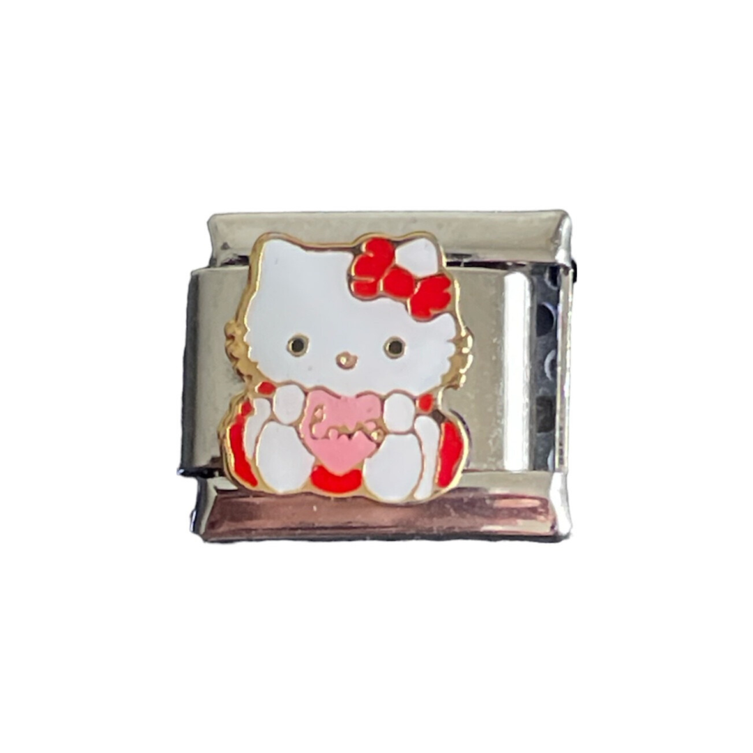 Hello Kitty w/ Heart